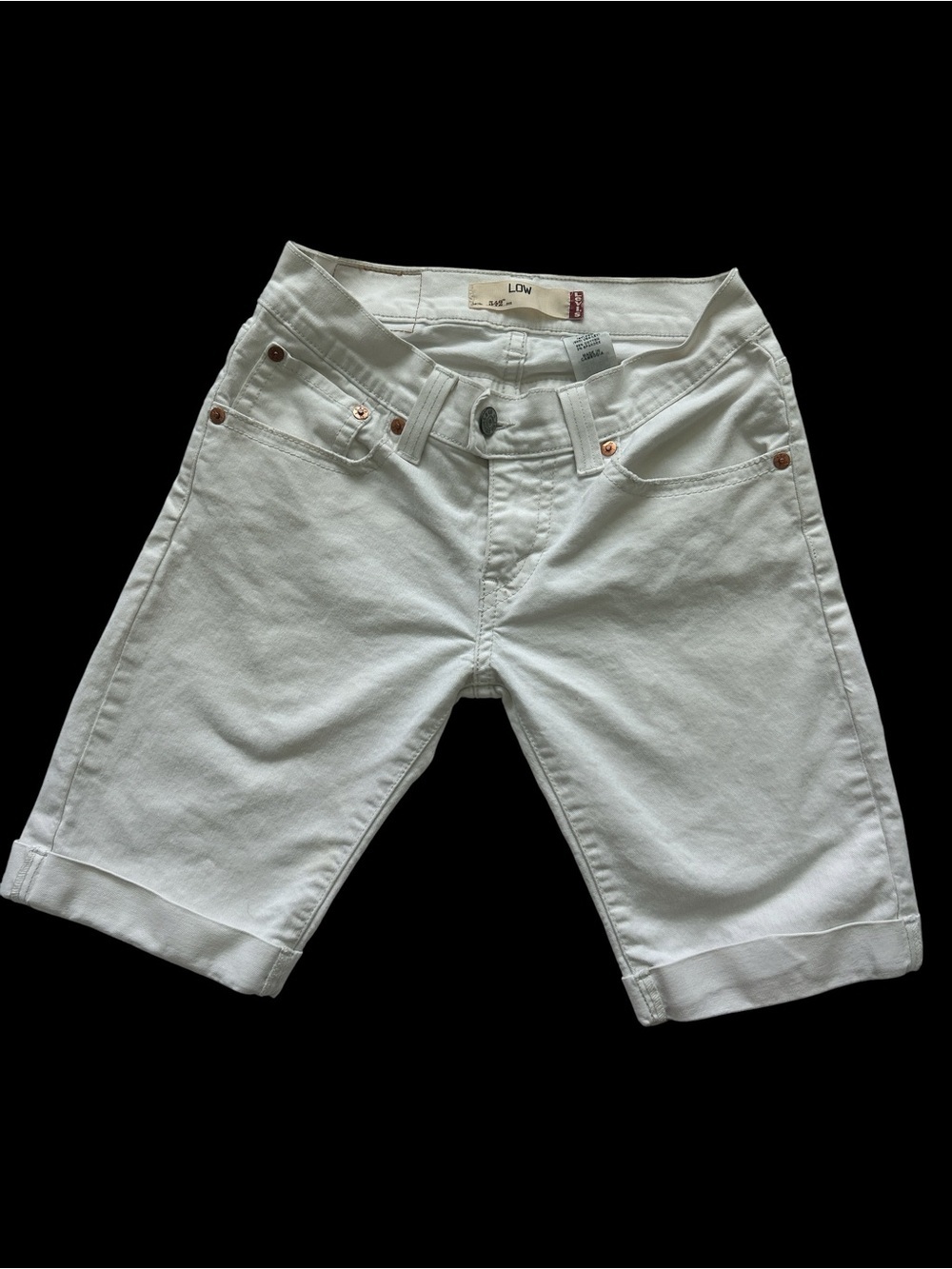 Levi's White women’s Jean Shorts